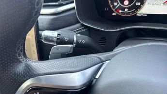 Jaguar F-Pace 2.0 D200 R-Dynamic HSE 5dr Auto AWD