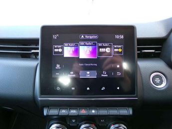 Renault Clio 1.6 E-TECH full hybrid 145 Evolution 5dr Auto