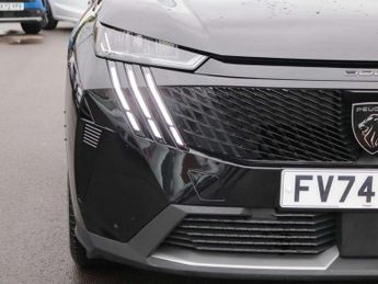 Peugeot 3008 1.2 Hybrid 136 Allure 5dr e-DSC6