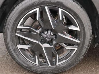 Peugeot 3008 1.2 Hybrid 136 Allure 5dr e-DSC6