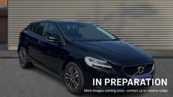 Volvo V40 T2 [122] Momentum Nav Plus 5dr