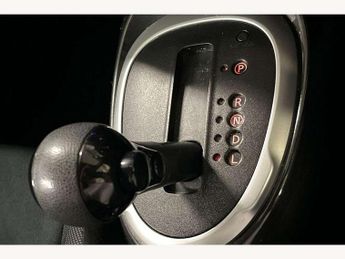Nissan Juke 1.6 N-Connecta 5dr Xtronic