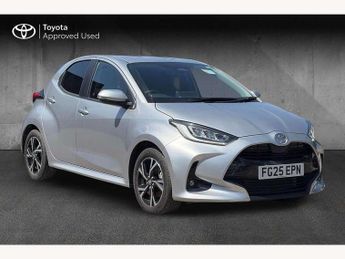 Toyota Yaris 1.5 Hybrid Design 5dr CVT