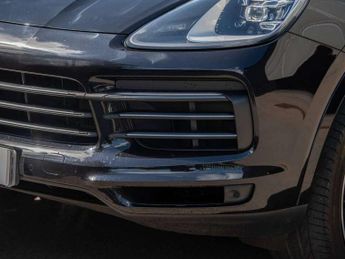 Porsche Cayenne 5dr Tiptronic S