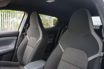 Nissan Juke 1.0 DiG-T 114 N-Connecta 5dr DCT