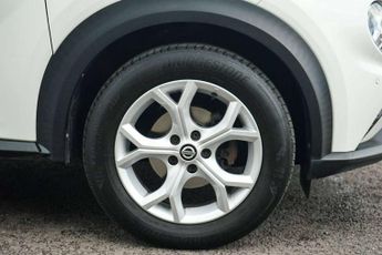 Nissan Juke 1.0 DiG-T 114 N-Connecta 5dr DCT