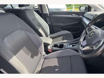 Volkswagen Golf 1.5 eTSI 150 Active 5dr DSG