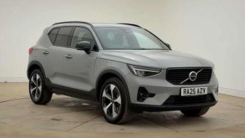 Volvo XC40 2.0 B4P Plus Dark 5dr Auto