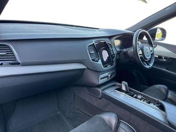 Volvo XC90 2.0 B5D [235] R DESIGN Pro 5dr AWD Geartronic