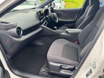 Toyota C-HR 2.0 PHEV Design 5dr CVT