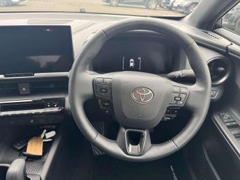 Toyota C-HR 2.0 PHEV Design 5dr CVT