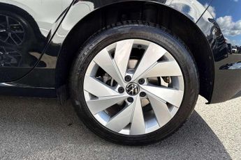Volkswagen Golf 1.5 eTSI 150 Match 5dr DSG