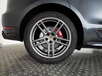 Porsche Macan GTS 5dr PDK