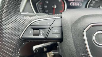 Audi Q5 2.0T FSI Quattro S Line 5dr S Tronic