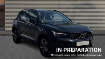 Volvo XC40 2.0 B3P Plus Dark 5dr Auto