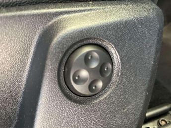 Audi Q2 35 TFSI S Line 5dr S Tronic