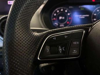 Audi Q2 35 TFSI S Line 5dr S Tronic