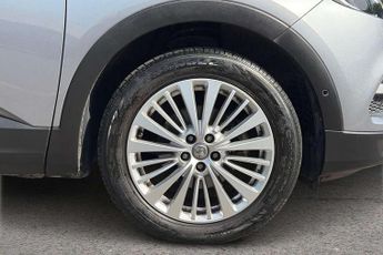 Vauxhall Grandland X 1.2 Turbo Tech Line Nav 5dr Auto [8 Speed]