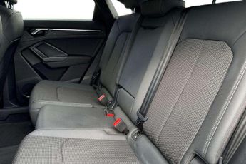 Audi Q3 35 TFSI S Line 5dr S Tronic