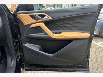 MG HS 1.5 T-GDI Hybrid+ Trophy 5dr Auto