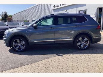Volkswagen Tiguan Allspace 1.5 TSI SEL 5dr DSG