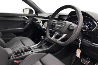 Audi Q3 35 TFSI Black Edition 5dr S Tronic [20" Alloy]