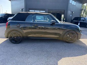 MINI Convertible 2.0 Cooper S Sport 2dr Auto
