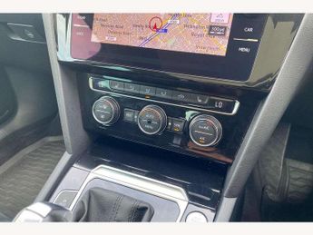 Volkswagen Passat 2.0 TDI GT 5dr DSG [Panoramic Roof] [7 Speed]