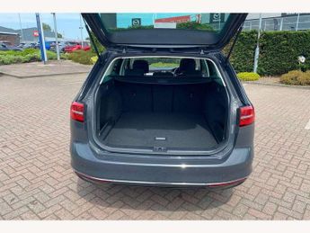 Volkswagen Passat 2.0 TDI GT 5dr DSG [Panoramic Roof] [7 Speed]
