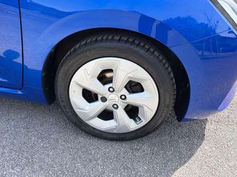 Suzuki Swift 1.2 Mild Hybrid Motion 5dr CVT