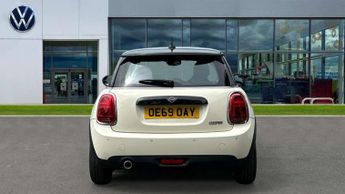 MINI Hatchback 1.5 Cooper Classic II 3dr Auto