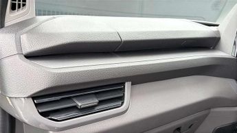 Volkswagen Transporter 2.0 TDI 170 Commerce Pro Van Auto
