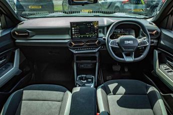 Dacia Duster 1.8 Hybrid 155 Extreme 5dr Auto