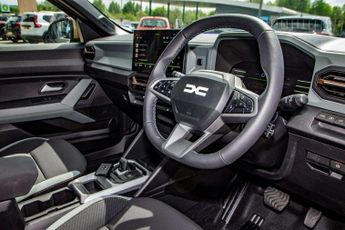 Dacia Duster 1.8 Hybrid 155 Extreme 5dr Auto