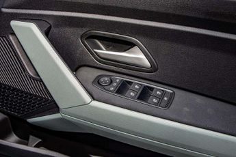 Dacia Duster 1.8 Hybrid 155 Extreme 5dr Auto
