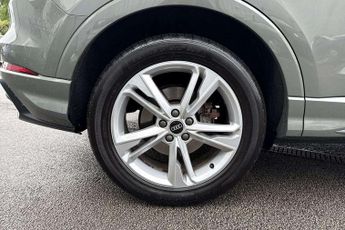 Audi Q3 40 TDI 200 Quattro S Line 5dr S Tronic