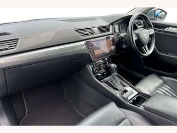 Skoda Superb 2.0 TDI CR SE L Executive 5dr DSG [7 Speed]