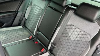 Volkswagen Tiguan 1.5 TSI 150 R-Line 5dr DSG