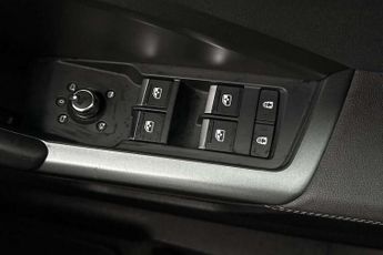 Audi Q3 45 TFSI Quattro S Line 5dr S Tronic