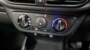 Hyundai i10 1.0 [63] Advance 5dr Auto [Nav]