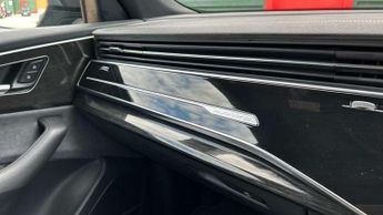 Audi Q8 3.0 TFSI e Quattro 394 Black Edition 5dr Tiptronic