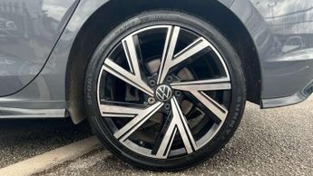Volkswagen Golf 2.0 TDI 150 R-Line 5dr DSG