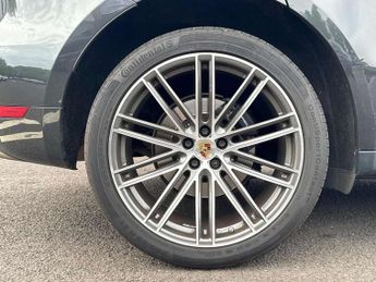 Porsche Macan 5dr PDK
