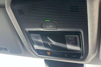 Volkswagen Caddy 2.0 TDI 122PS Commerce Pro Van DSG [Tech Pack]