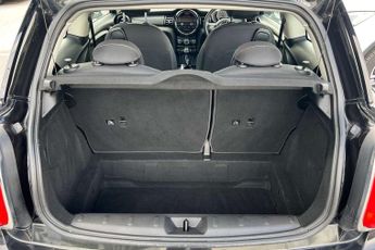 MINI Hatchback 1.5 Cooper 3dr Auto