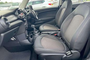 MINI Hatchback 1.5 Cooper 3dr Auto