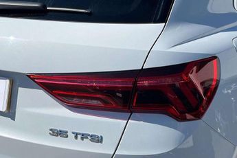 Audi Q3 35 TFSI S Line 5dr S Tronic