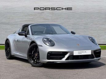 Porsche 911 GTS 2dr PDK