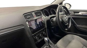 Volkswagen Golf 99kW e-Golf 35kWh 5dr Auto