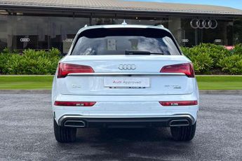 Audi Q5 55 TFSI e Quattro Competition 5dr S Tronic